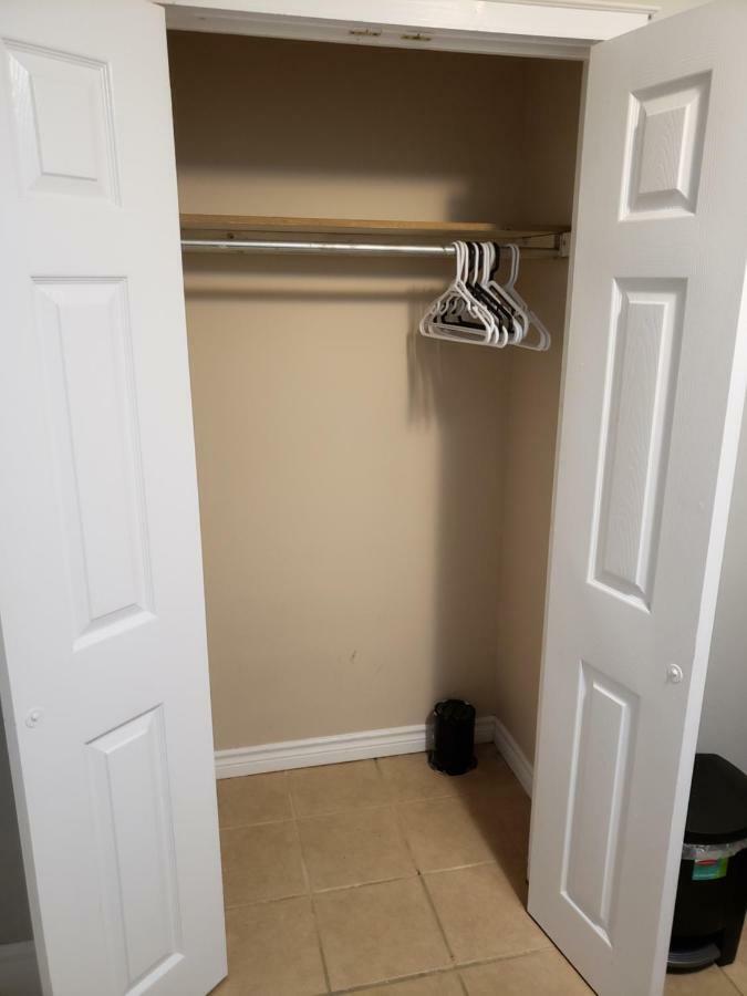 Private Room In Downtown Halifax Luaran gambar