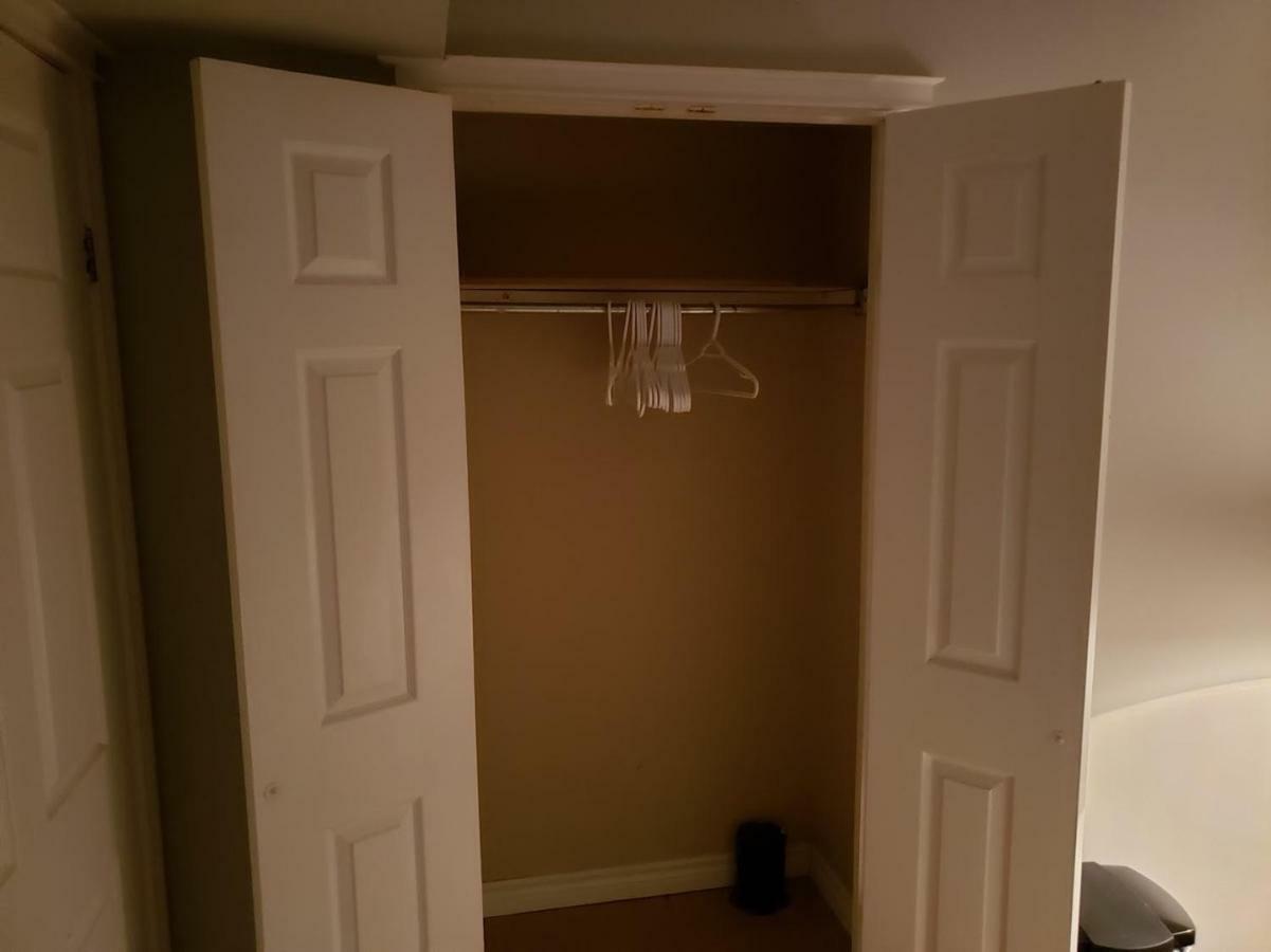 Private Room In Downtown Halifax Luaran gambar